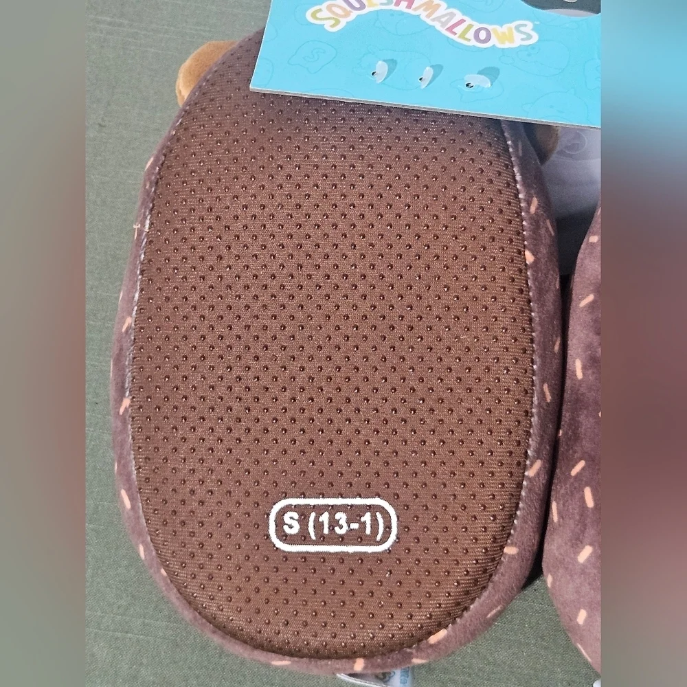 Squishmallow hedgehog slippers kids size 13/1 - Picture 8 of 9